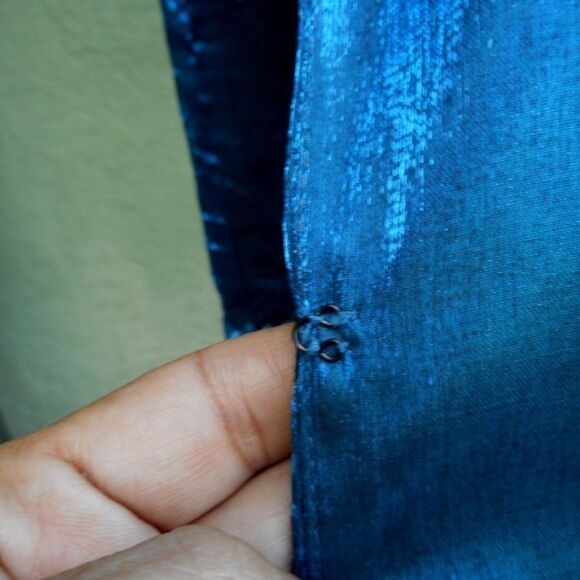 EUC KM COLLECTIONS by MILLA BELL Teal Shiny Jacket w/Sequins Size:8 - Picture 11 of 16